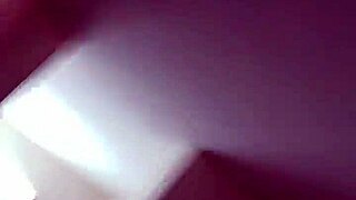 cum splashing on my petite redhead tits 😘