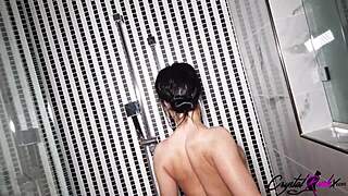 hot babe fingers wet pussy in bath 😍