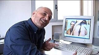 i lick my naive brunette friend's pussy