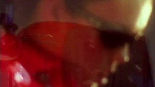 Fetiche No Vermelho Carro Botas E Masturba��o - Aya Holmes