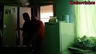 Peguei Esposa Do Amigo Na Cama Dele E Gozei Na Bunda Dela!