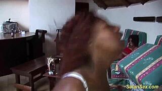 amateurs perform deepthroat and anal fucking on public street with facial