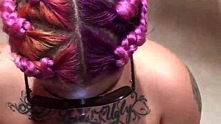 having a casual chat in the changing room with a latina