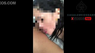 Minha Esposa Lambeu o Mamilo do Vizinho e Levou Gozada na Boca