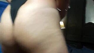 Having a private show with an Argentina Latina milf