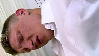 i love twinks in homo porn