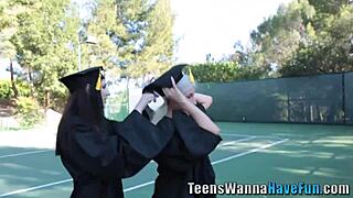 are these amateur teens at the party eating pussy?