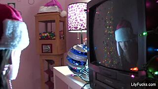 Lily Carter's happy squirting Christmas. I love her small tits and ass!