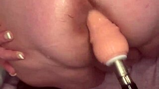 Learning ass stretching with a machine for the first time.