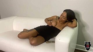 ava valentina rim jobs sucks