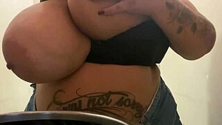 I Adoro Um Banheiro Público Pra Me Exibir - Mary Jhuana