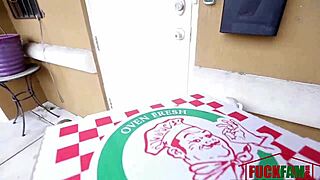 hey, mia scarlett bangs the delivery guy on cam!