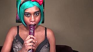 i spread ass for fan