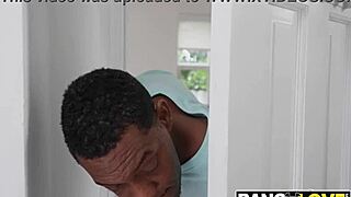 Neighborly Sex Affair! Jonathan Jordan and Sisi Rose