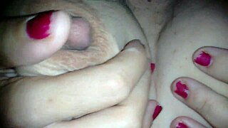 i can't believe how hairy this super pussy is, it's drivin me crazy!