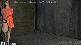 Can you handle this upside down blowjob from the babe