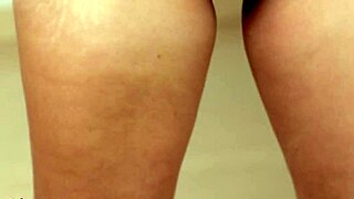 Provocative Me Bia Bb Dances Naked in Lingerie.