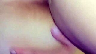 follando duro en posici�n de perrito