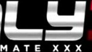 Stunning Emma Hix Delivers Sloppy Blowjob and Cum Swallow