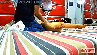 Room Casting 8 Perla Rica Venezolana Jovencita Se Deja Dar Un Masaje En Todo El Cuerpo Hasta Meterle Los Dedos En La Vagina