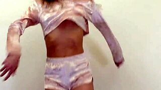 i got horny watching her twerk and fuck ass to mouth