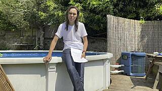 wetlook interview with brunette - what is it and how does it feel?