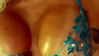 Monika Fox's tantalizing pre-shoot seduction