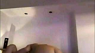 i enjoy lesbian erotic webcam show