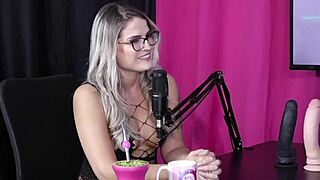 eles buscam trazer novas criadoras de conteudos e conheceram varias pessoas de nichos diferentes - espuleta e himeros mansion sheer red