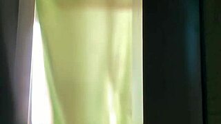 VENEZUELAN ESCORT offers services