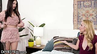 Aaliyah Love teaches stepdaughter Maddy May wild masturbation tricks!