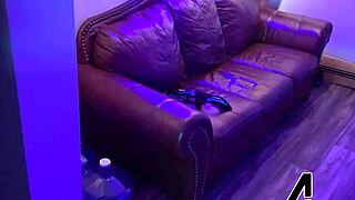 Intensely breeding the boss's wife with rough blowjob and pussy fucking while he's away