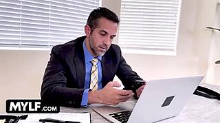 Lindsey Lakes dominates staff with muff diving and cowgirl