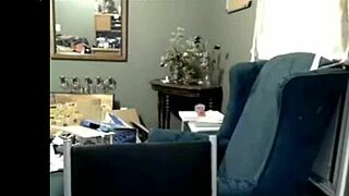 Miss Liz Vicious Webcam Show with Big Pink Dildo Drives Me Wild