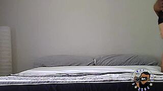 Jasmine fucks me backstage, feeling intense passion