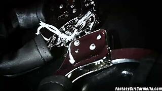 Carmella Bing gets a huge cumshot on her face after that latex punishment session