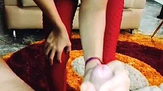 Culona Catches Me Masturbating In Her Room