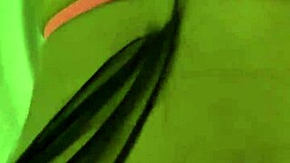 cumming on wife's breasts in amateur latina scene