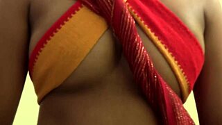 Retro Style Saree Wearing Just For Fashion Show!