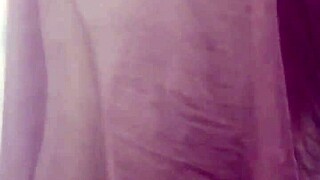 Ever seen an Indian girl’s solo play in her bedroom like this?