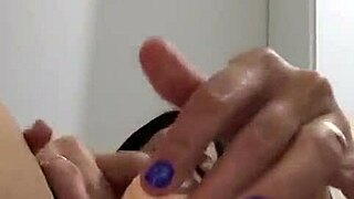 Amadora portuguese amateur explores new experiences