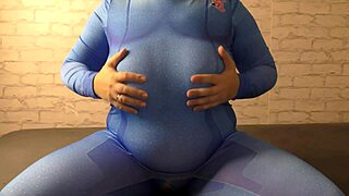 big boobed wife in lews cosplay costume started masturbate own pussy with huge dildo