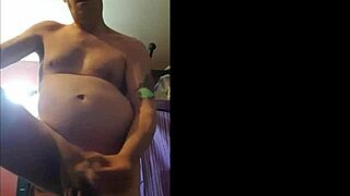 Bisexual male shoots a big cumshot, doesn't he?