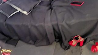 depois do sexo, aquele banho com o ator anão do meu coração, chupando no chuveiro 😍