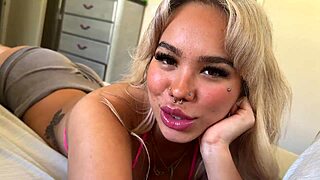 Trying wild sex with hot Latina step sister Luna Luxe in POV