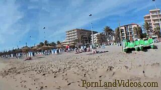 Hot Threesome Fuck! 2 Slut Girls Play With Cock And Strapon!