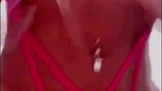 deysi araujo teaches peruvian masturbation with big tits 😏