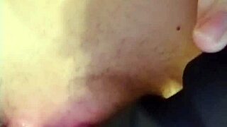 Sexy White Girl Squirts Everywhere!
