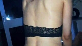 i undress the jolie arab escorte-girl with ripped clothes