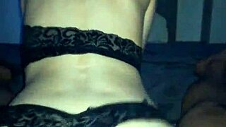 i undress the jolie arab escorte-girl with ripped clothes